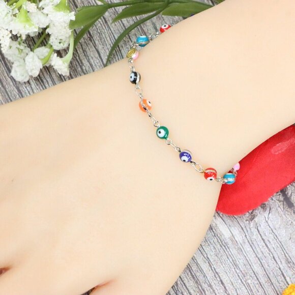 "Trendy Handmade Bracelet – A Stylish Gift for Women & Girls, MAR091107 - Picture 7 of 10